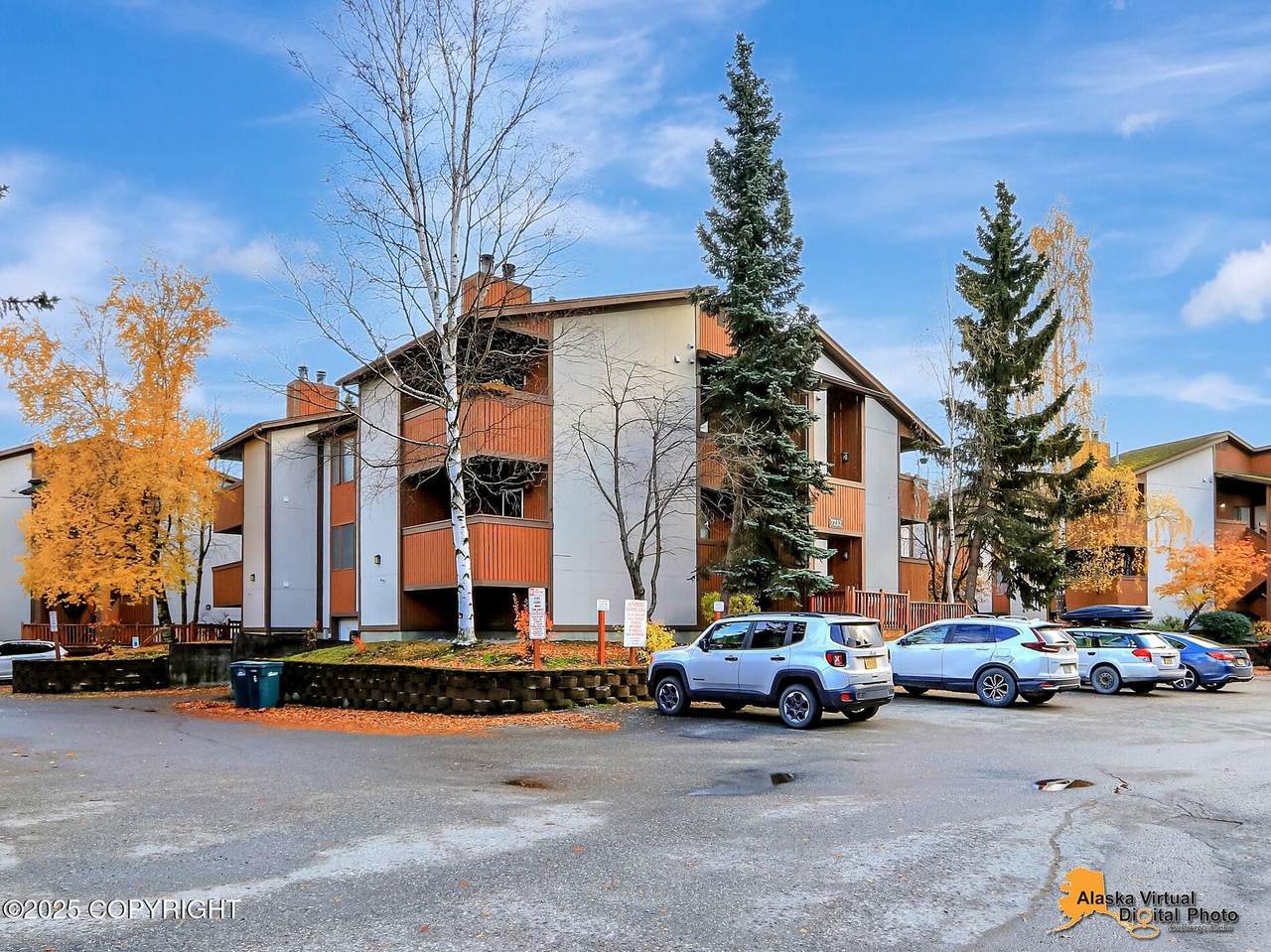 7232 Foxridge Circle - Photo 1