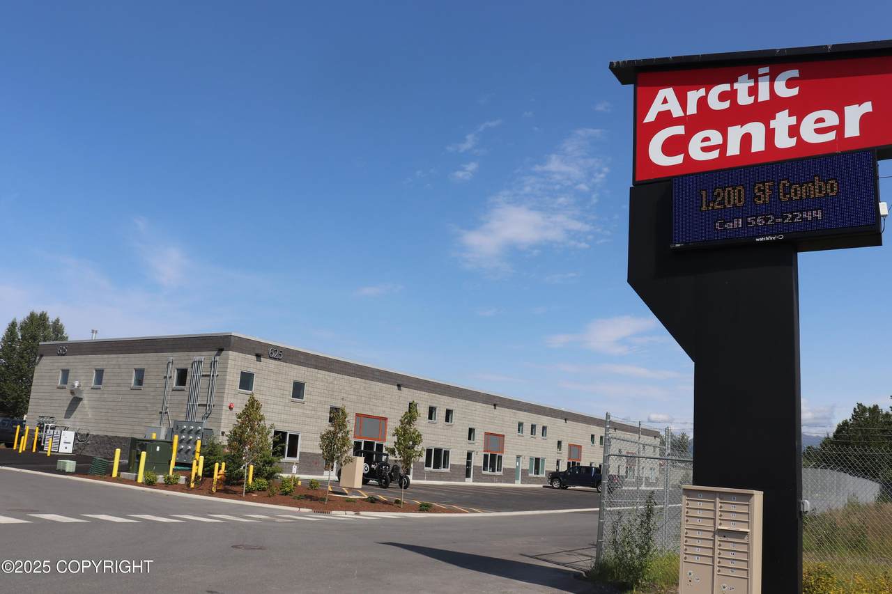 625 59th Avenue - Photo 1