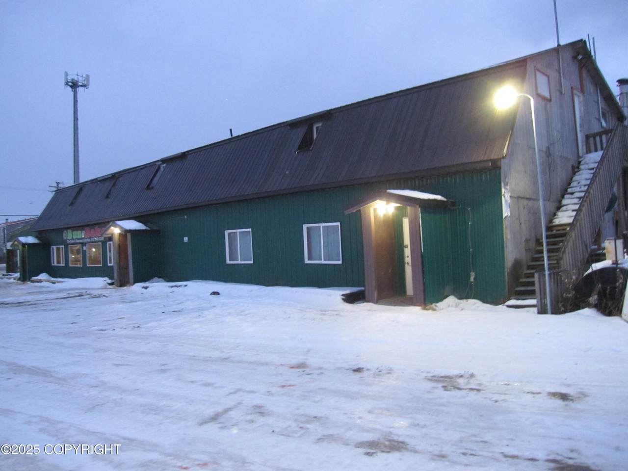 401 Ridgecrest Drive - Photo 1