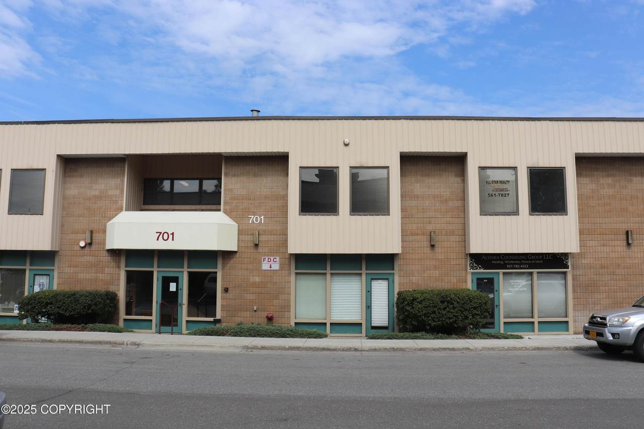 701 41st Avenue - Photo 1