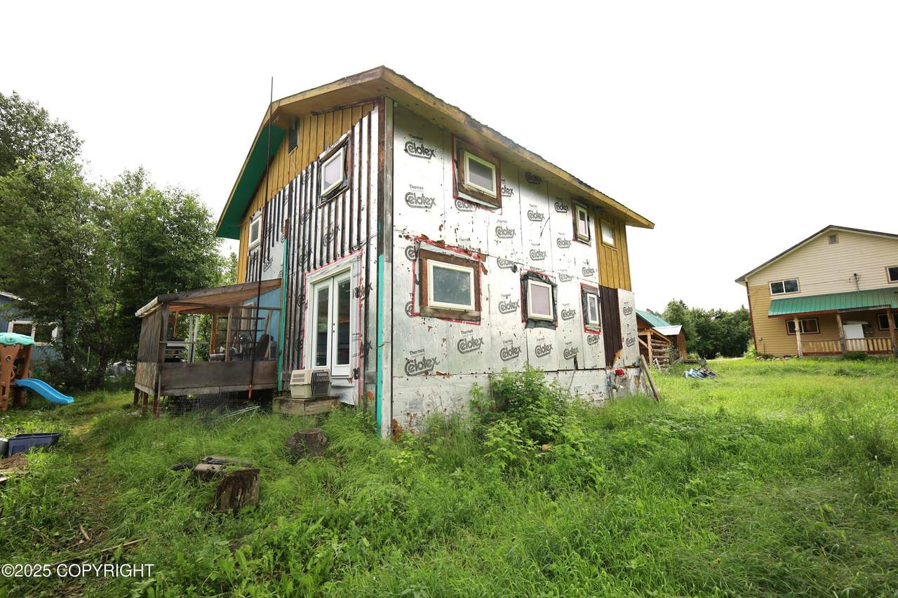 https://bt-photos.global.ssl.fastly.net/alaska/1280_boomver_1_25-14663-2.jpg