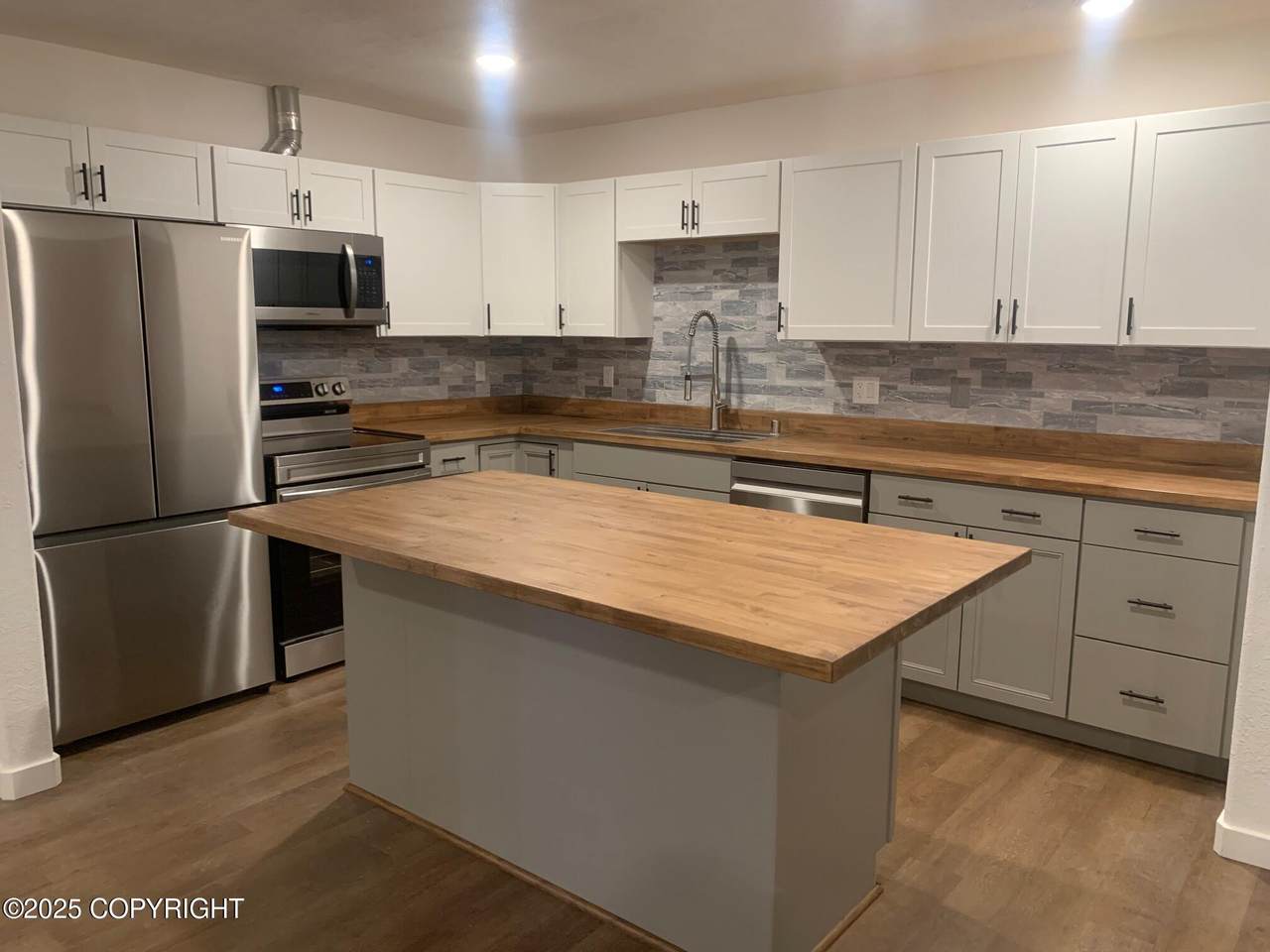 11429 Heritage Court - Photo 1