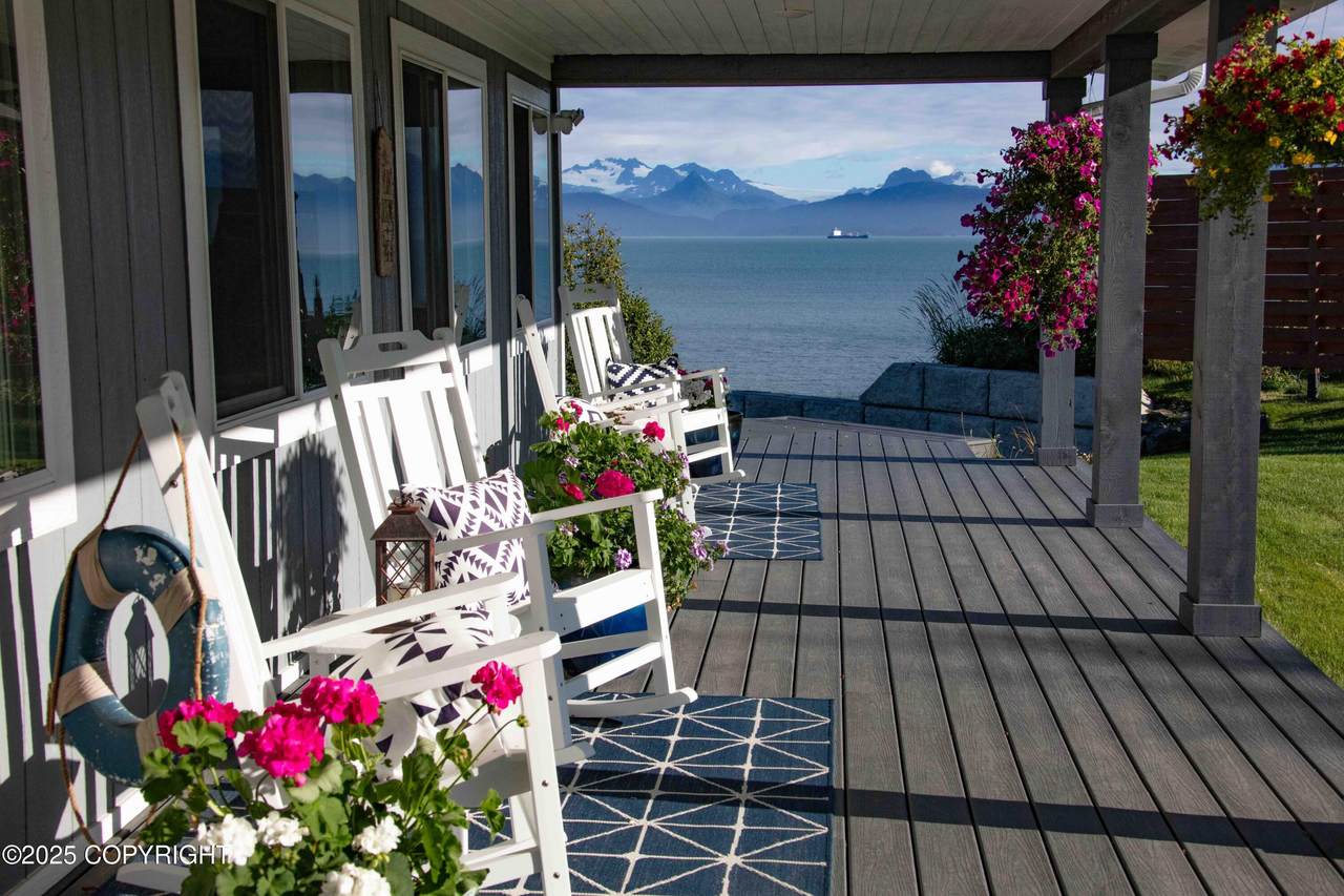 https://bt-photos.global.ssl.fastly.net/alaska/1280_boomver_1_25-4948-2.jpg