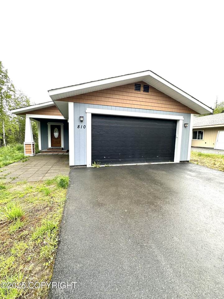 810 Auk Street - Photo 1