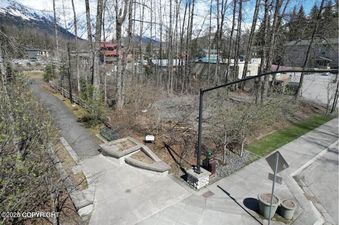 000 Girdwood Place - Photo 1
