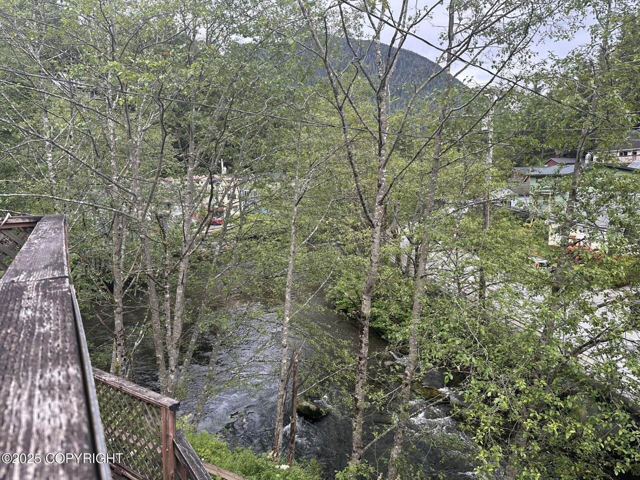 https://bt-photos.global.ssl.fastly.net/alaska/1280_boomver_1_25-7963-2.jpg