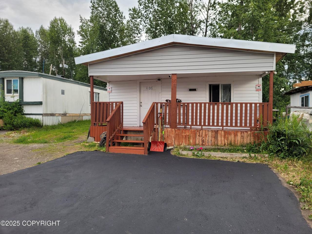 905 Muldoon Road - Photo 1