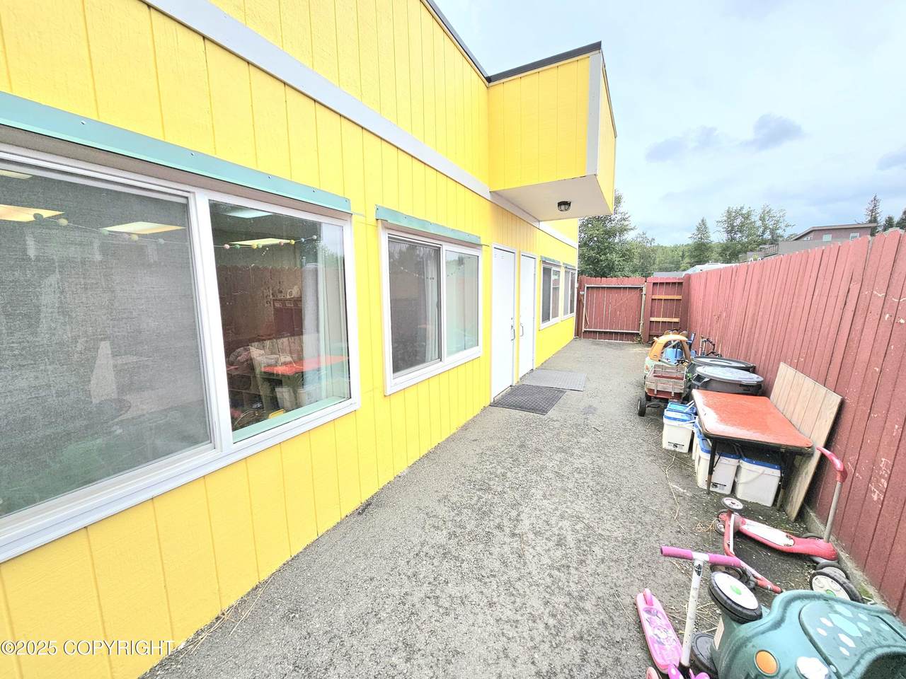 https://bt-photos.global.ssl.fastly.net/alaska/1280_boomver_1_25-9380-2.jpg