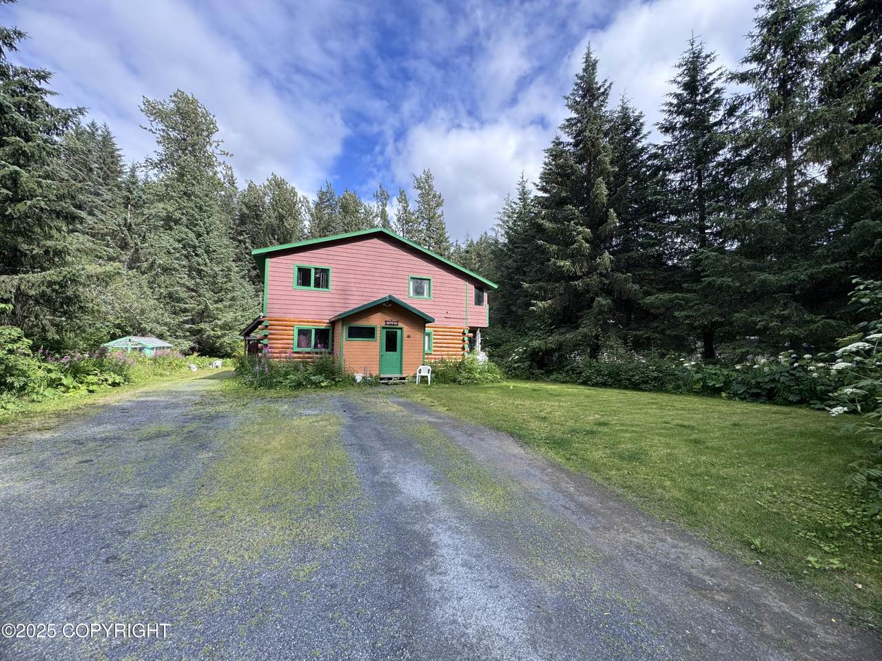 12492 Camelot Drive - Photo 1