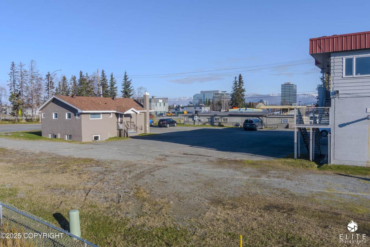 https://bt-photos.global.ssl.fastly.net/alaska/1280_boomver_1_25-9730-2.jpg