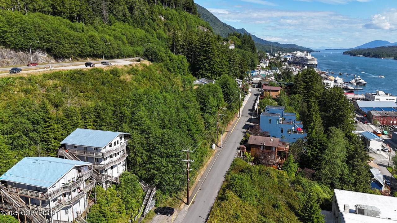 https://bt-photos.global.ssl.fastly.net/alaska/1280_boomver_1_25-9830-2.jpg
