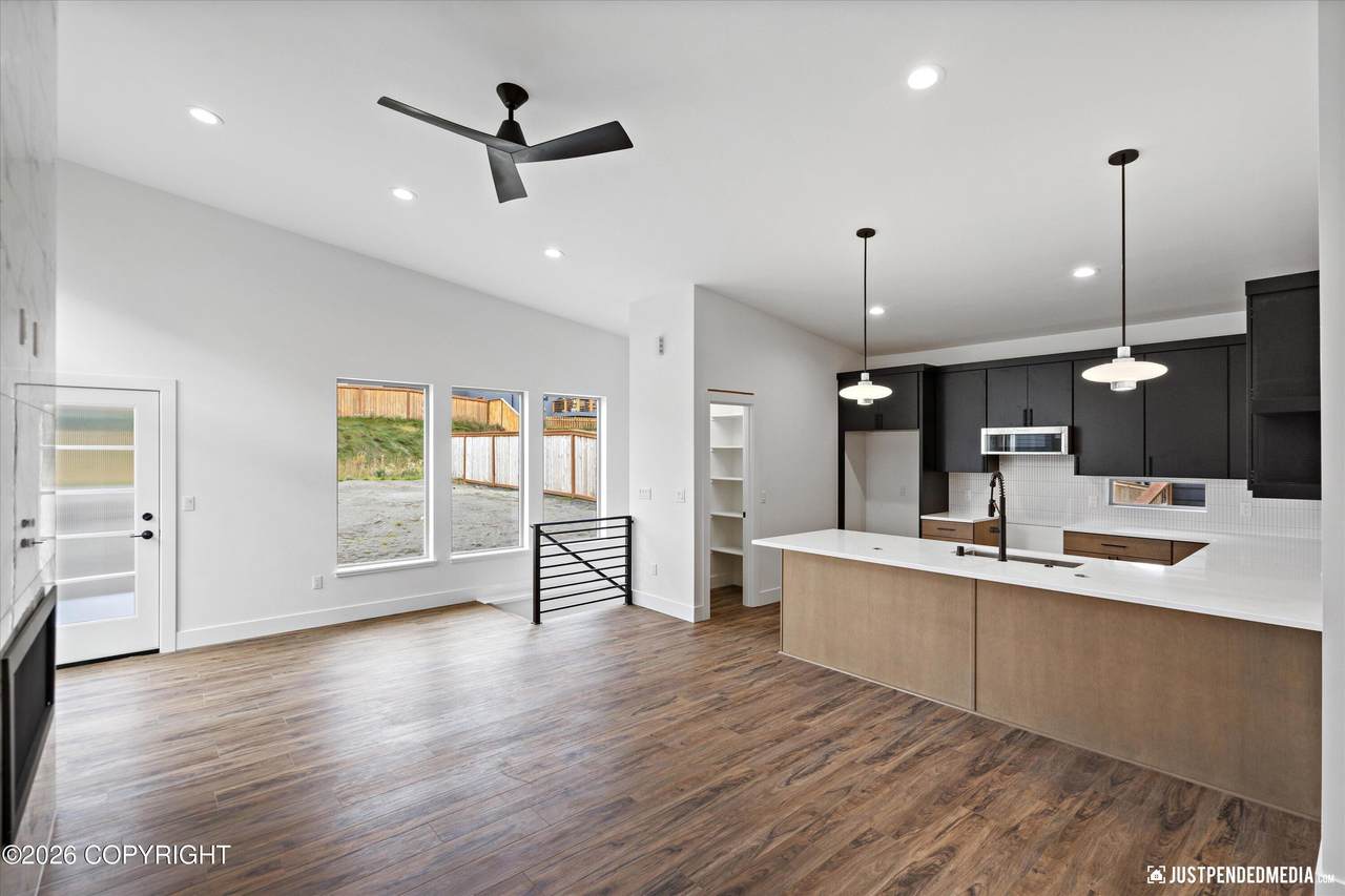 5376 Sandhill Loop - Photo 1