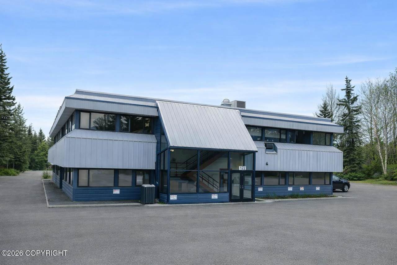 1205 International Airport Road - Photo 1