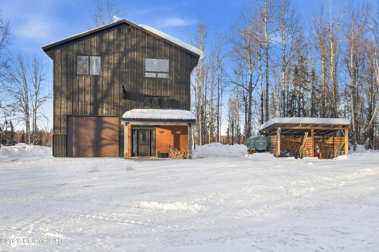 https://bt-photos.global.ssl.fastly.net/alaska/1280_boomver_2_26-1517-2.jpg