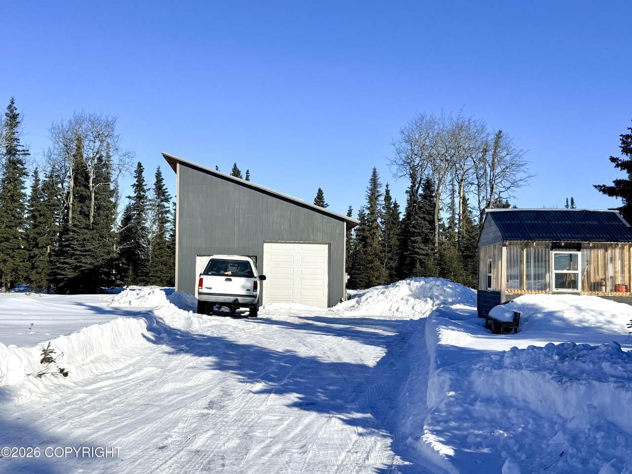https://bt-photos.global.ssl.fastly.net/alaska/1280_boomver_1_26-1919-2.jpg
