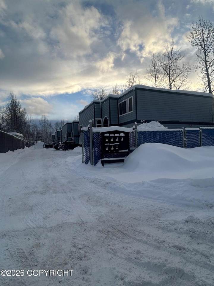 https://bt-photos.global.ssl.fastly.net/alaska/1280_boomver_1_26-2261-2.jpg