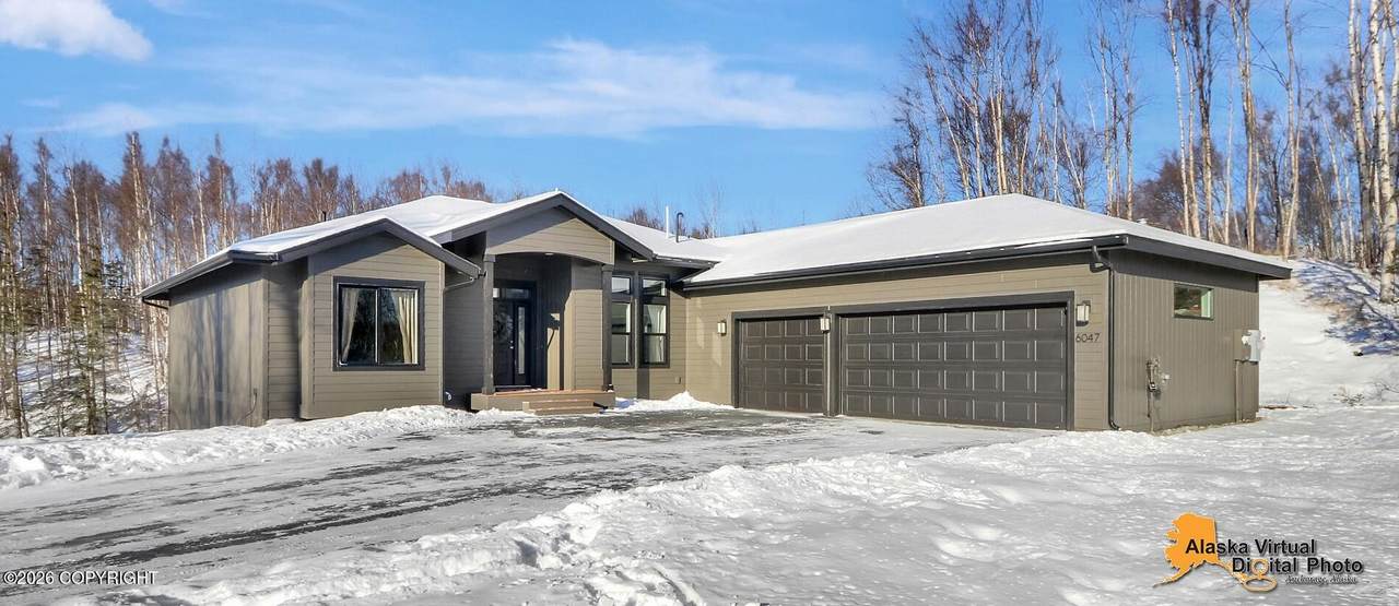 6047 Sun Crest Drive - Photo 1
