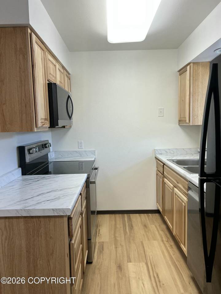 436 11th Avenue - Photo 1