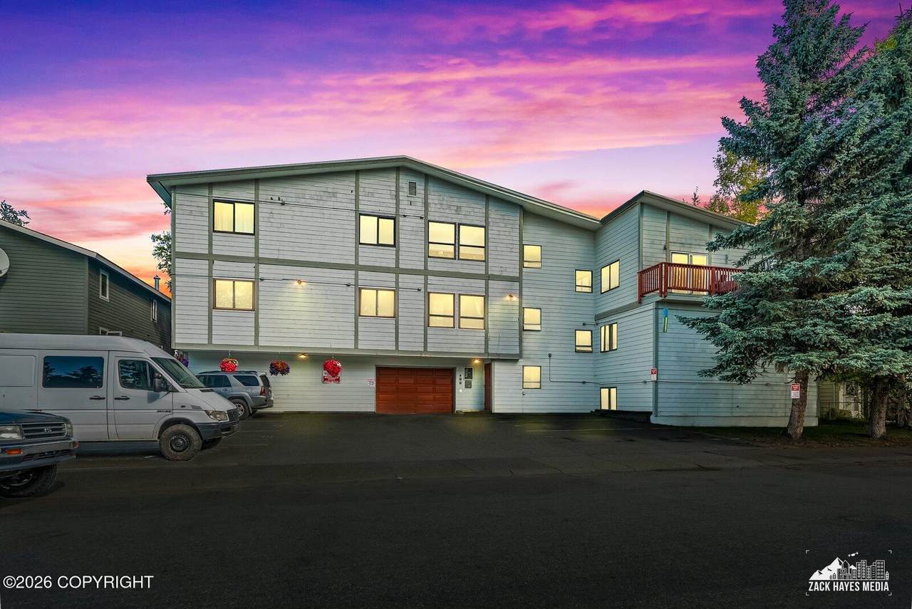 329 14th Avenue - Photo 1