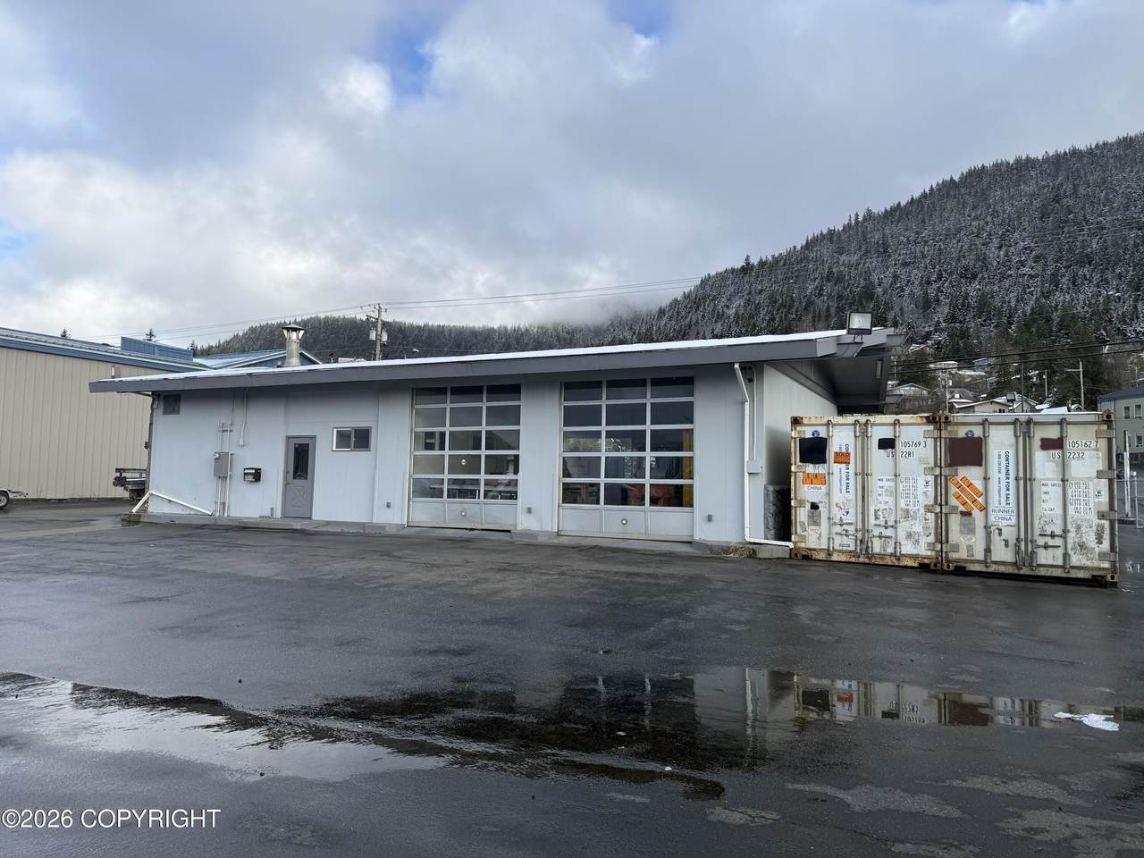 https://bt-photos.global.ssl.fastly.net/alaska/1280_boomver_1_26-2704-2.jpg