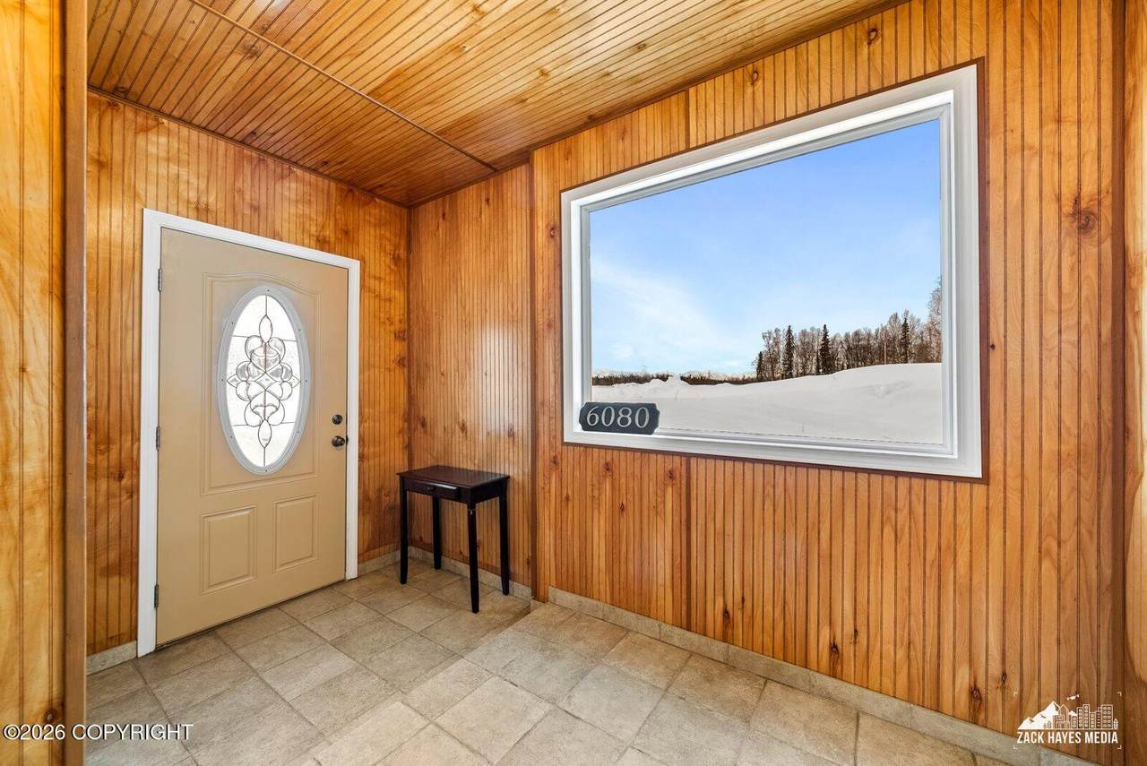 https://bt-photos.global.ssl.fastly.net/alaska/1280_boomver_1_26-3030-2.jpg