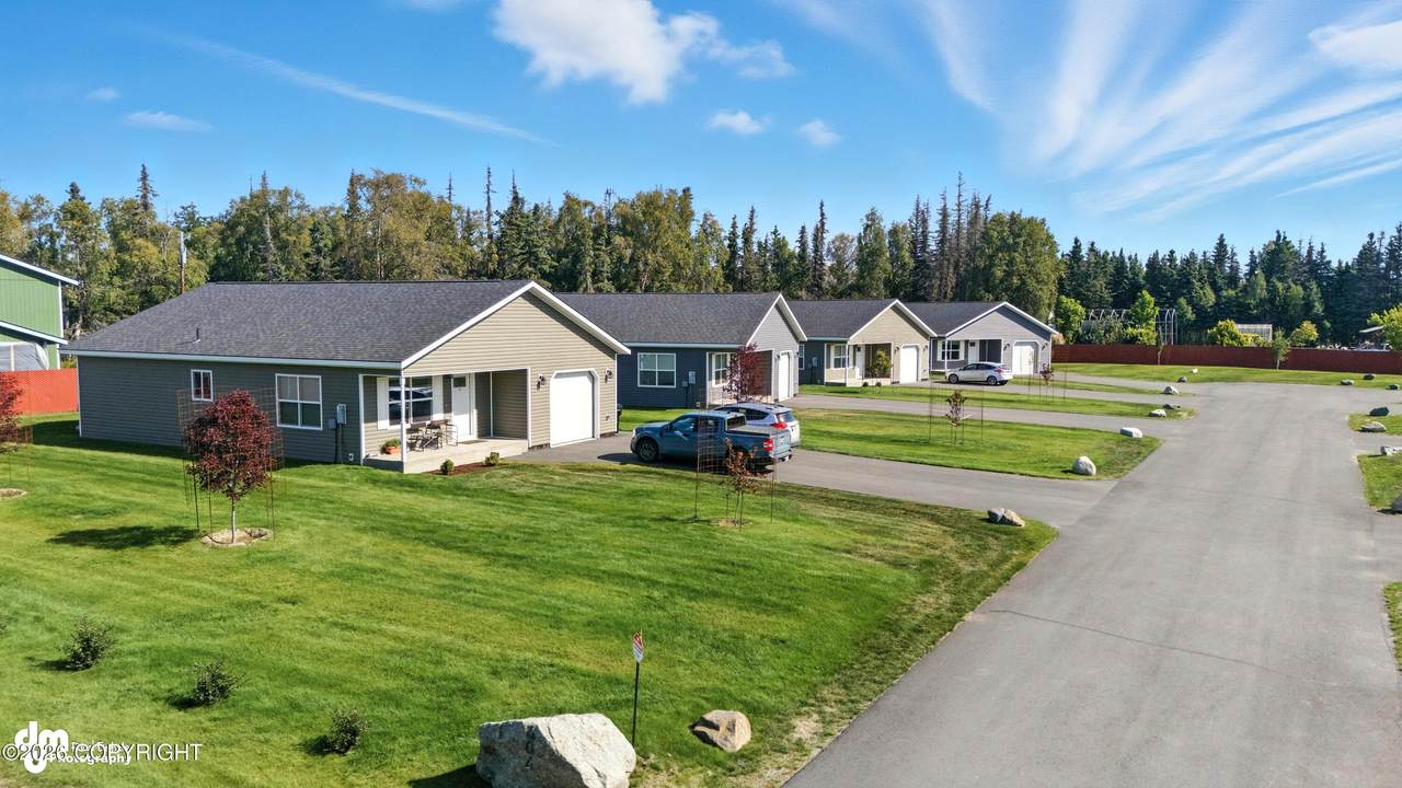 404 Haller Street - Photo 1