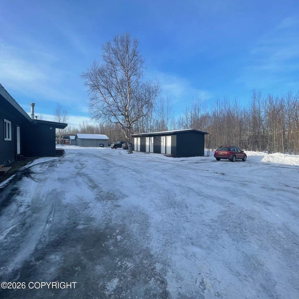 https://bt-photos.global.ssl.fastly.net/alaska/1280_boomver_1_26-3078-2.jpg