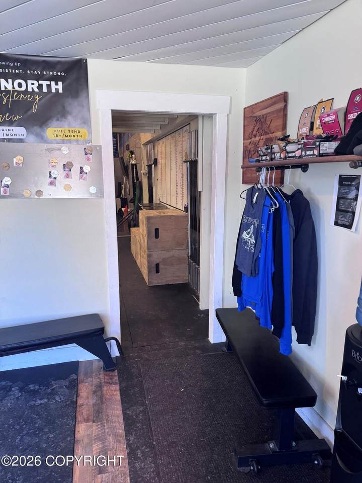 https://bt-photos.global.ssl.fastly.net/alaska/1280_boomver_1_26-3152-2.jpg