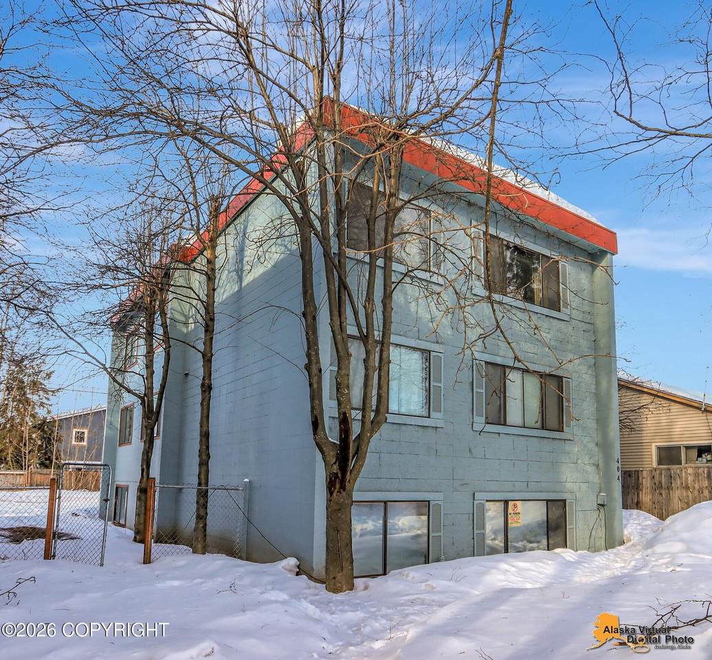 404 Klevin Street - Photo 1