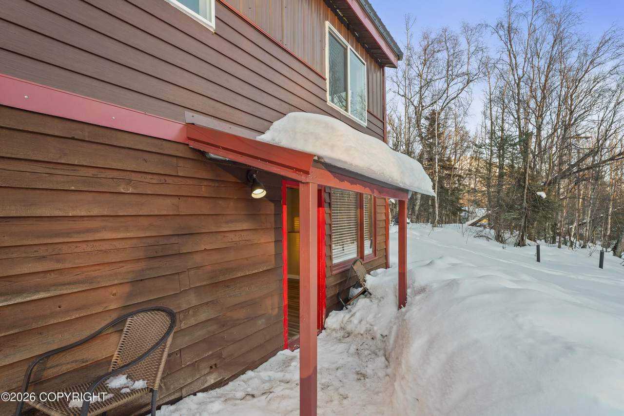 https://bt-photos.global.ssl.fastly.net/alaska/1280_boomver_1_26-3284-2.jpg