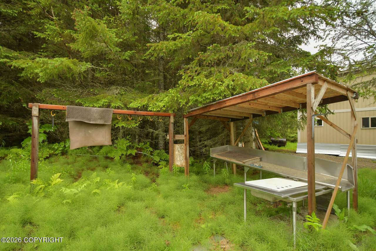 https://bt-photos.global.ssl.fastly.net/alaska/1280_boomver_1_26-3842-2.jpg