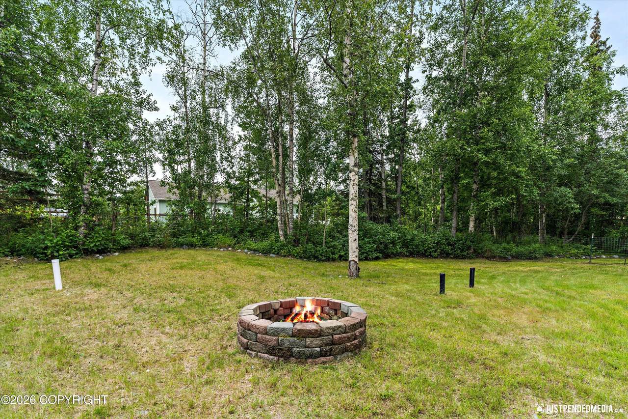 https://bt-photos.global.ssl.fastly.net/alaska/1280_boomver_1_26-3844-2.jpg