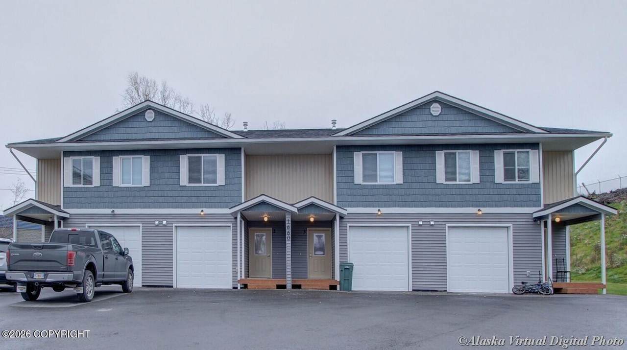1635 Kinzi Circle - Photo 1