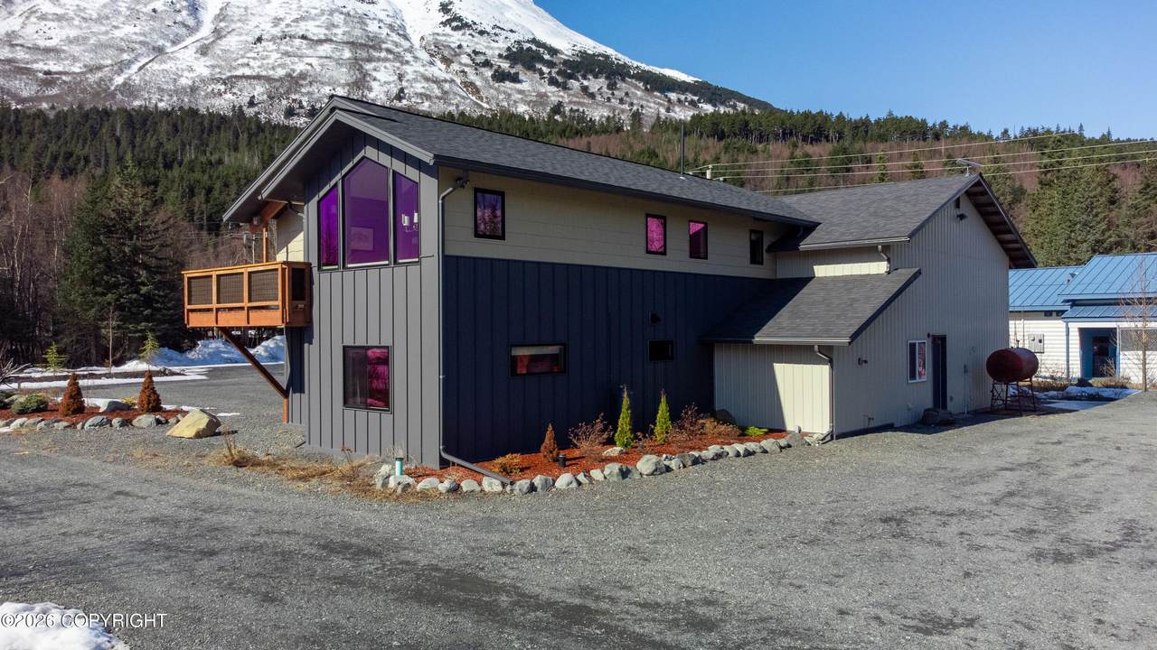 https://bt-photos.global.ssl.fastly.net/alaska/1280_boomver_1_26-4709-2.jpg