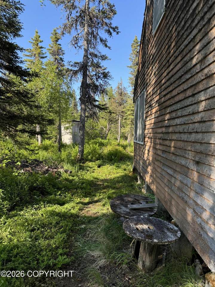 https://bt-photos.global.ssl.fastly.net/alaska/1280_boomver_1_26-489-2.jpg