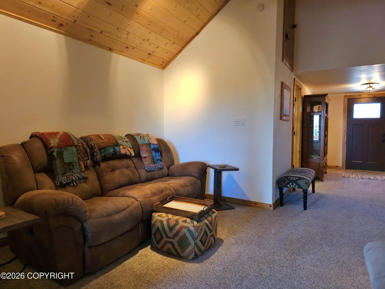 https://bt-photos.global.ssl.fastly.net/alaska/1280_boomver_1_26-5358-2.jpg
