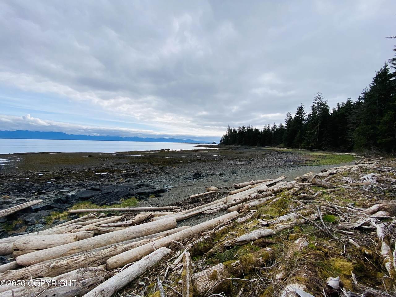 https://bt-photos.global.ssl.fastly.net/alaska/1280_boomver_1_26-5399-2.jpg