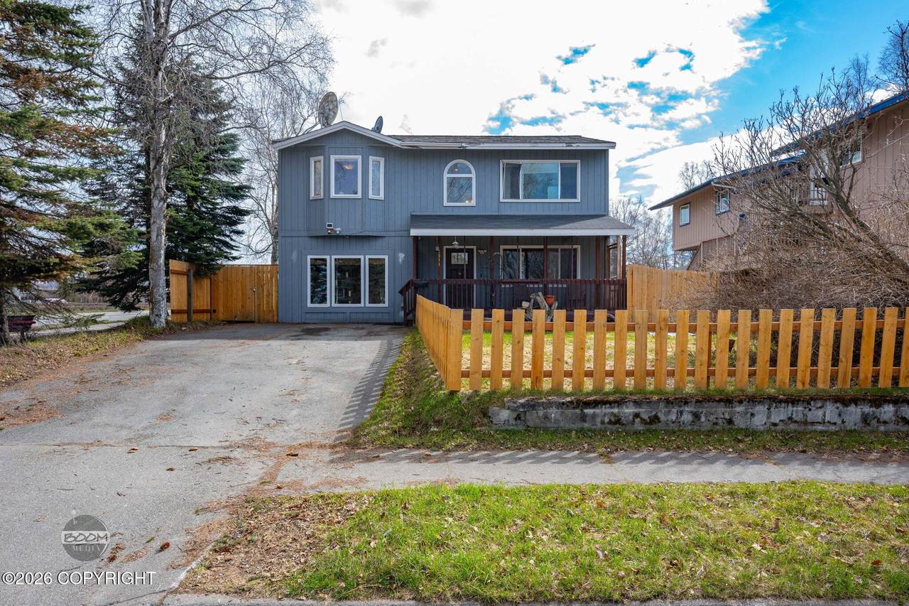 1511 Nelchina Street - Photo 1
