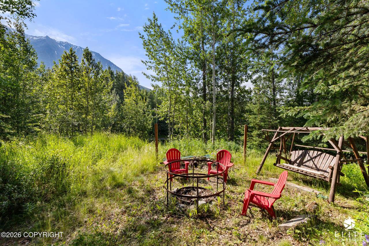 https://bt-photos.global.ssl.fastly.net/alaska/1280_boomver_1_26-5527-2.jpg