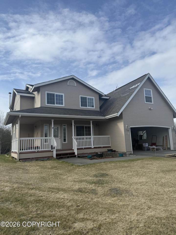 335 Roy Circle - Photo 1