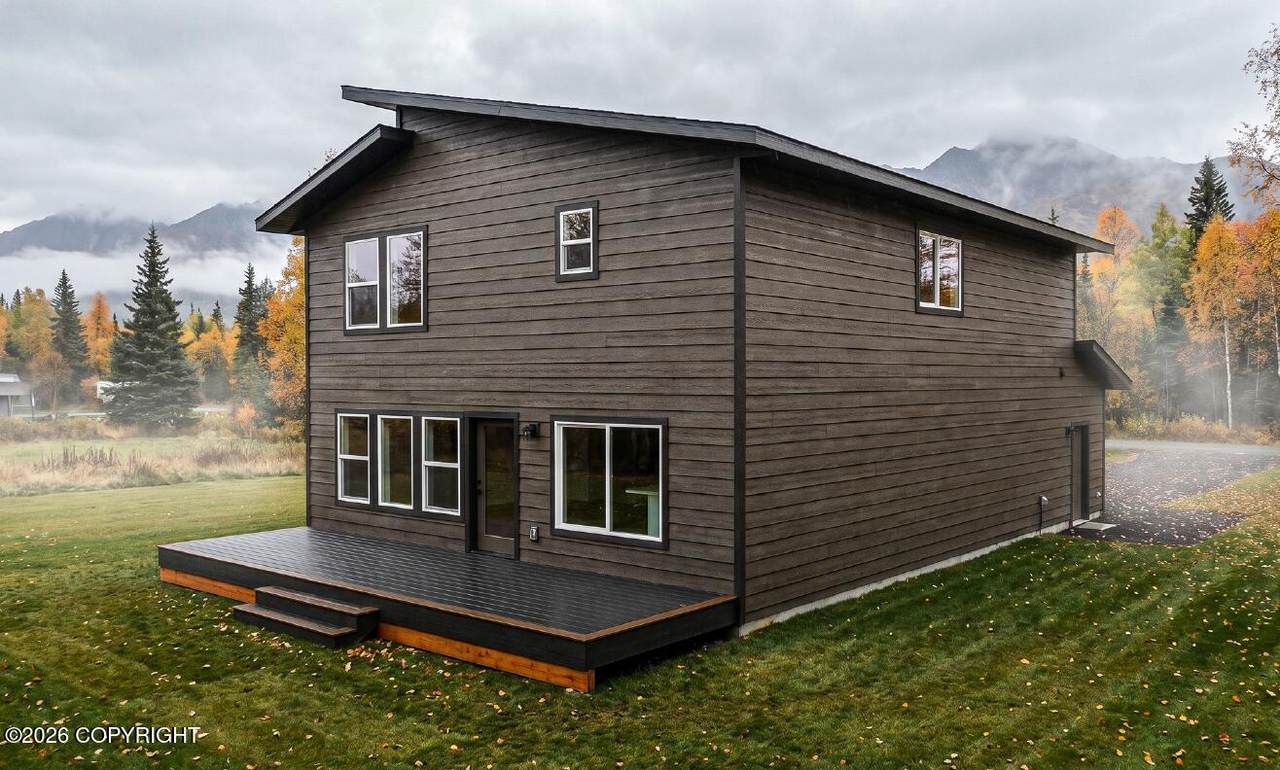 https://bt-photos.global.ssl.fastly.net/alaska/1280_boomver_1_26-6141-2.jpg