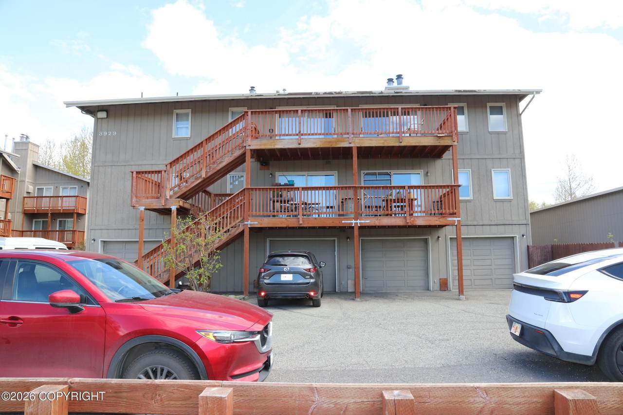 3929 Turnagain Boulevard - Photo 1