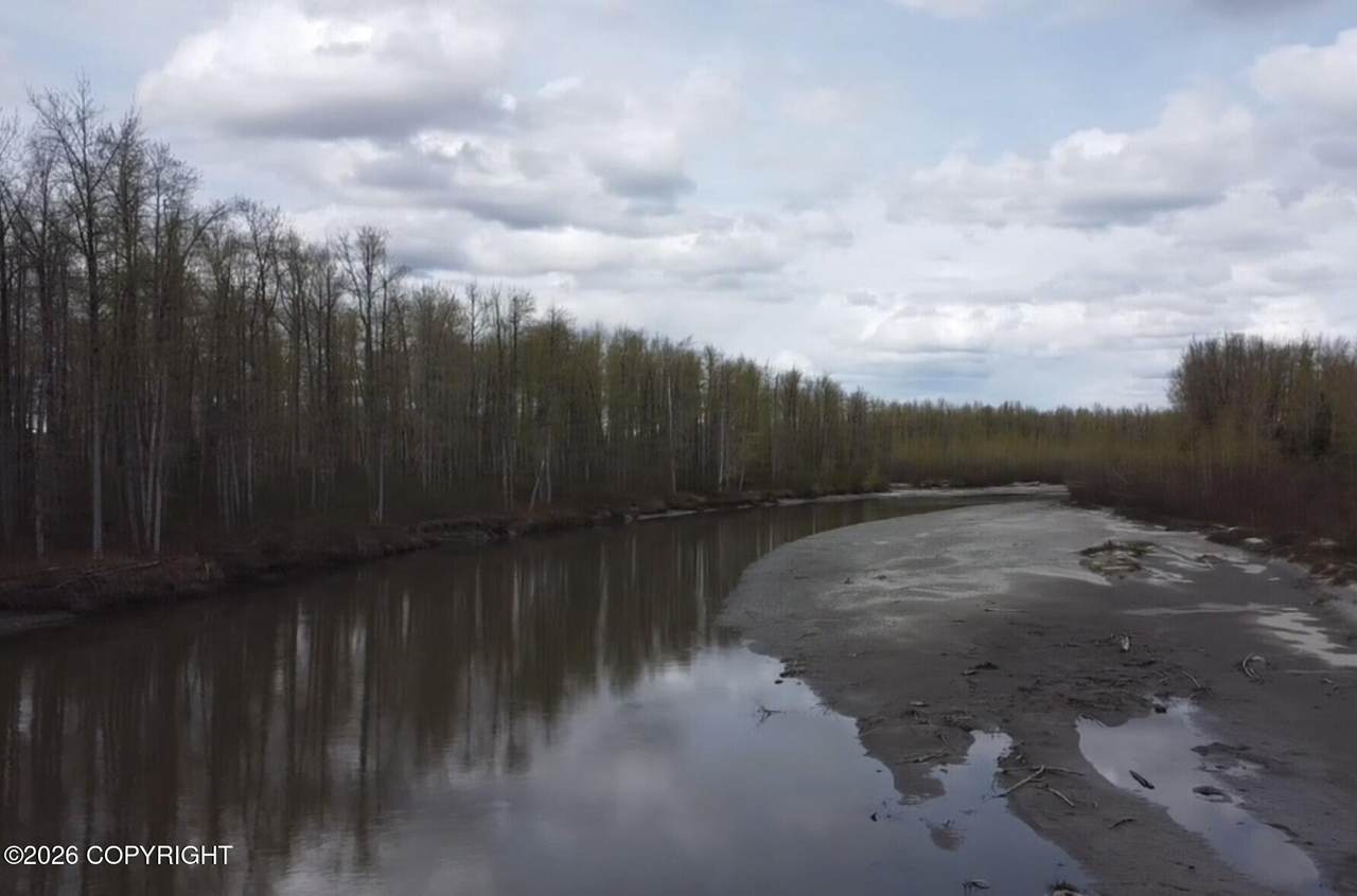 https://bt-photos.global.ssl.fastly.net/alaska/1280_boomver_1_26-6323-2.jpg