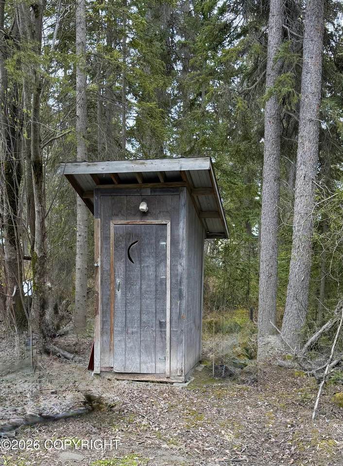 https://bt-photos.global.ssl.fastly.net/alaska/1280_boomver_1_26-6396-2.jpg