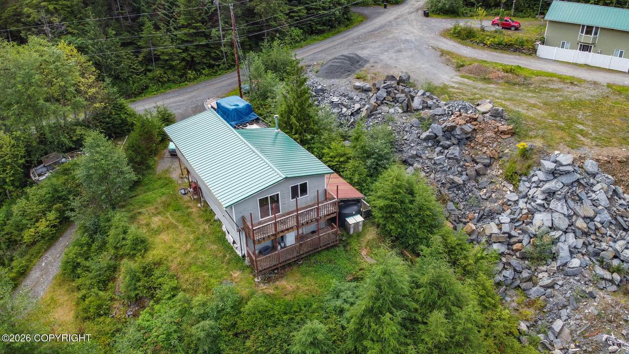 https://bt-photos.global.ssl.fastly.net/alaska/1280_boomver_1_26-65-2.jpg