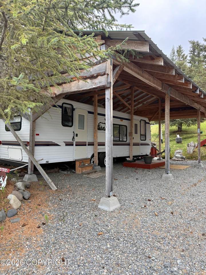 https://bt-photos.global.ssl.fastly.net/alaska/1280_boomver_1_26-6753-2.jpg