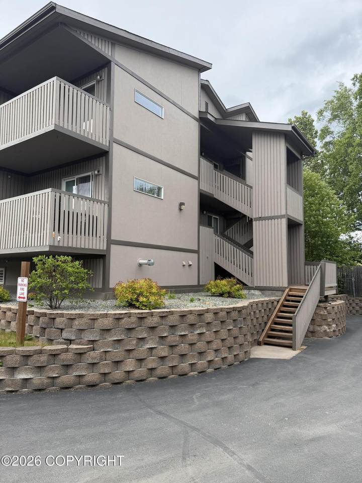 https://bt-photos.global.ssl.fastly.net/alaska/1280_boomver_1_26-6951-2.jpg