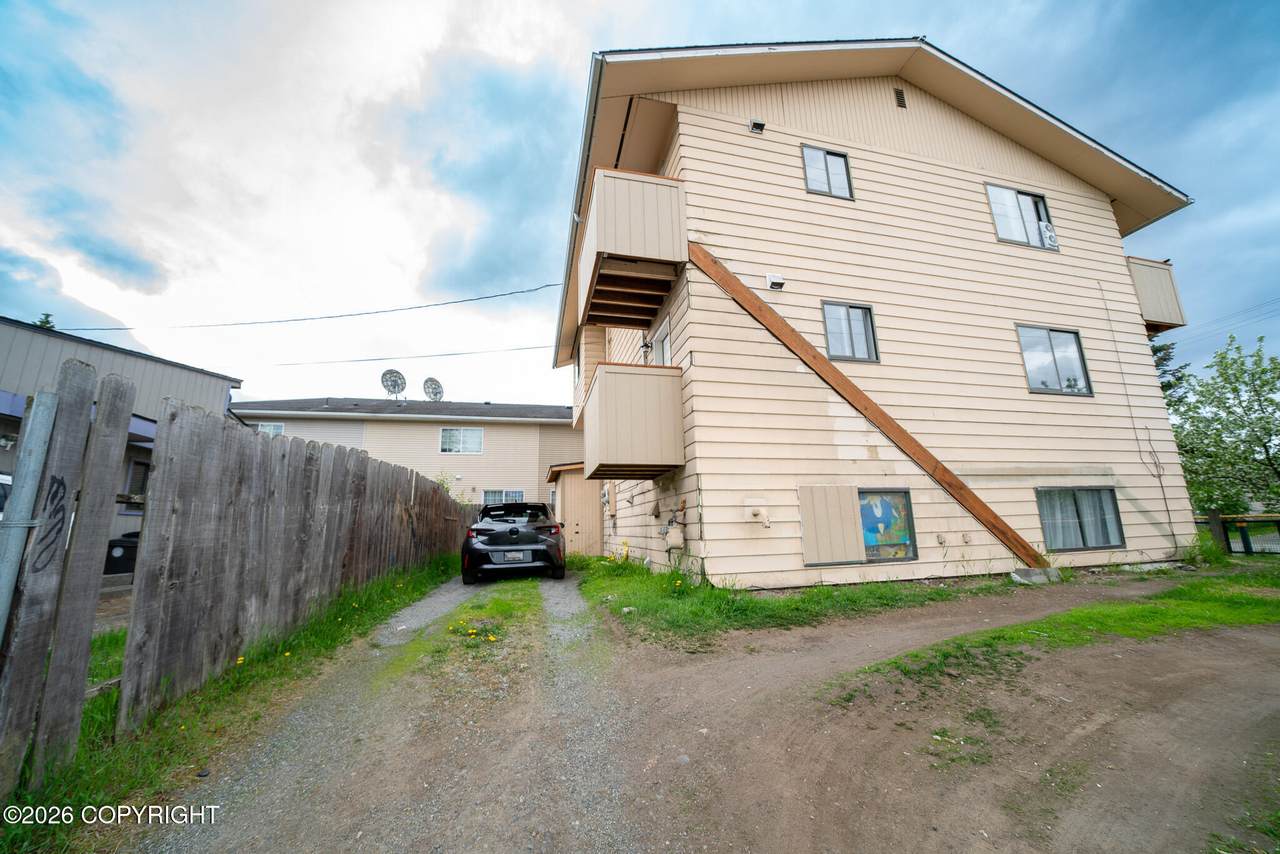 https://bt-photos.global.ssl.fastly.net/alaska/1280_boomver_2_26-7102-2.jpg