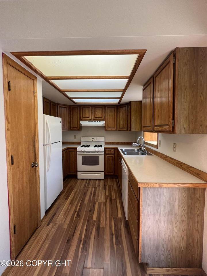 3900 Birch View Drive - Photo 1