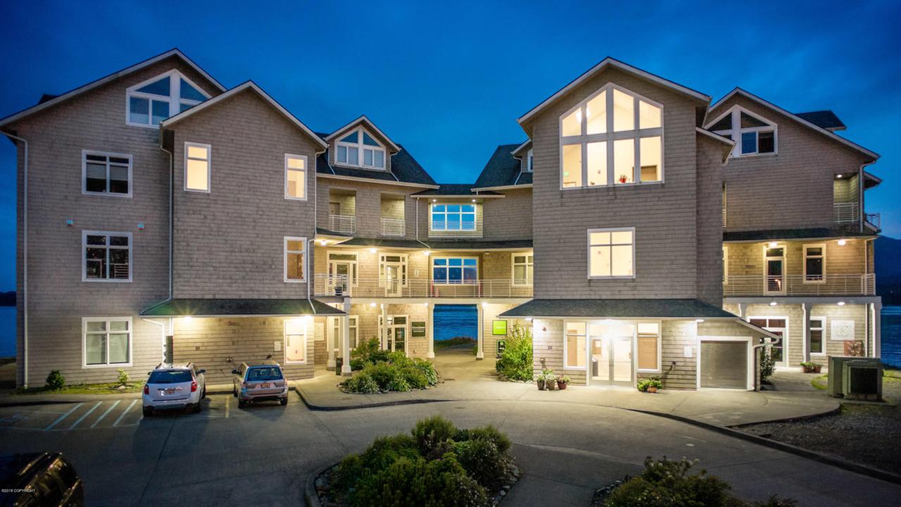 25 Jefferson Way - Photo 1